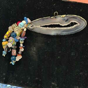 Vintage Artisan Quartz Sliced Stone & Beads Brooch-Boutique